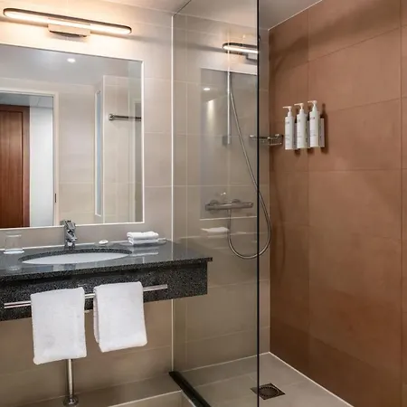 Courtyard By Marriott Paris La Defense West - Colombes