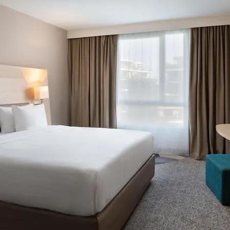 Hotel Courtyard By Marriott Paris La Defense West - Colombes Colombes (Hauts-de-Seine)