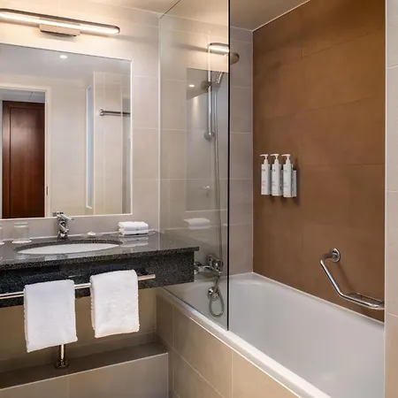 Hotel Courtyard By Marriott Paris La Defense West - Colombes 4*