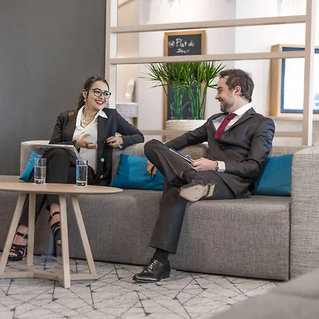 Courtyard By Marriott Paris La Defense West - Colombes