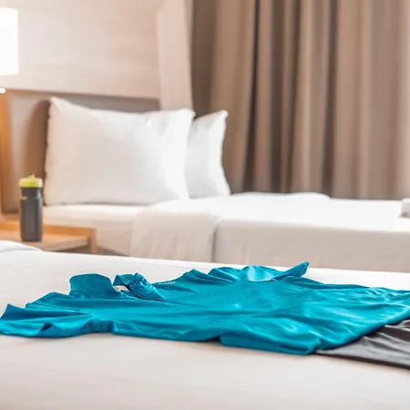 Hotel Courtyard By Marriott Paris La Defense West - Colombes