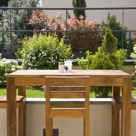 Courtyard By Marriott Paris La Defense West - Colombes 4*