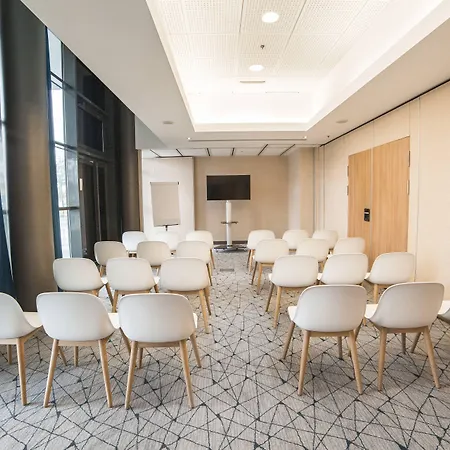 Courtyard By Marriott Paris La Defense West - Colombes Hotel Bois-Colombes