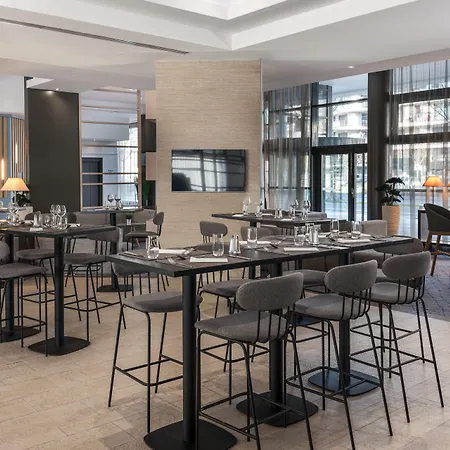 Courtyard By Marriott Paris La Defense West - Colombes