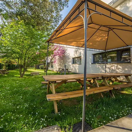 Courtyard By Marriott Paris La Defense West - Colombes