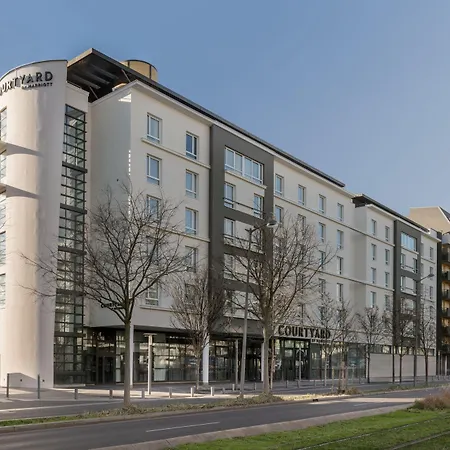 Hotel Courtyard By Marriott Paris La Defense West - Colombes