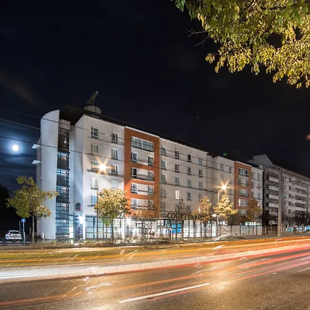 Courtyard By Marriott Paris La Defense West - Colombes Hotel 4*