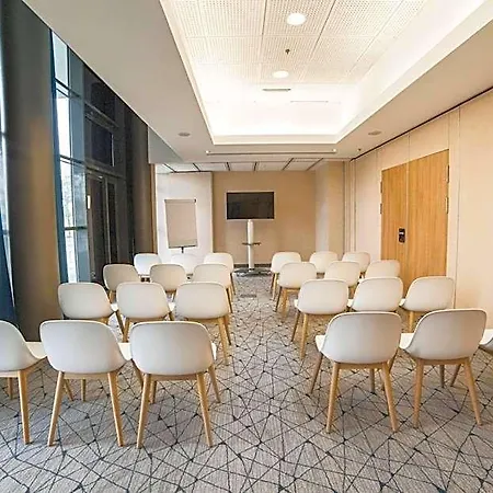 Courtyard By Marriott Paris La Defense West - Colombes Bois-Colombes