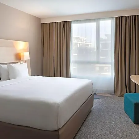 Ξενοδοχείο Courtyard By Marriott Paris La Defense West - Colombes 4*