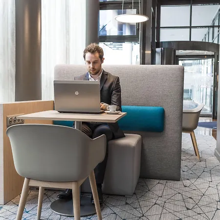 Courtyard By Marriott Paris La Defense West - Colombes