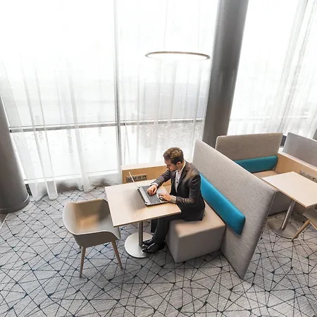 Courtyard By Marriott Paris La Defense West - Colombes 4* Bois-Colombes