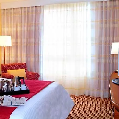 Courtyard By Marriott Paris La Defense West - Colombes