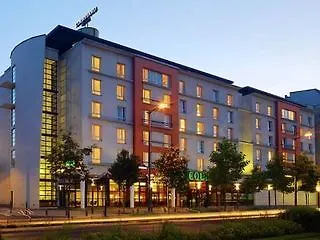 Courtyard By Marriott Paris La Defense West - Colombes 4* Bois-Colombes