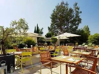 Courtyard By Marriott Paris La Defense West - Colombes 4* Bois-Colombes
