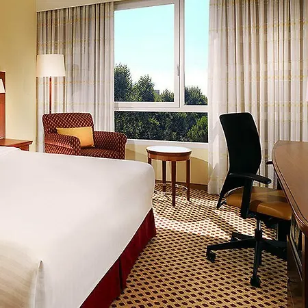 Courtyard By Marriott Paris La Defense West - Colombes